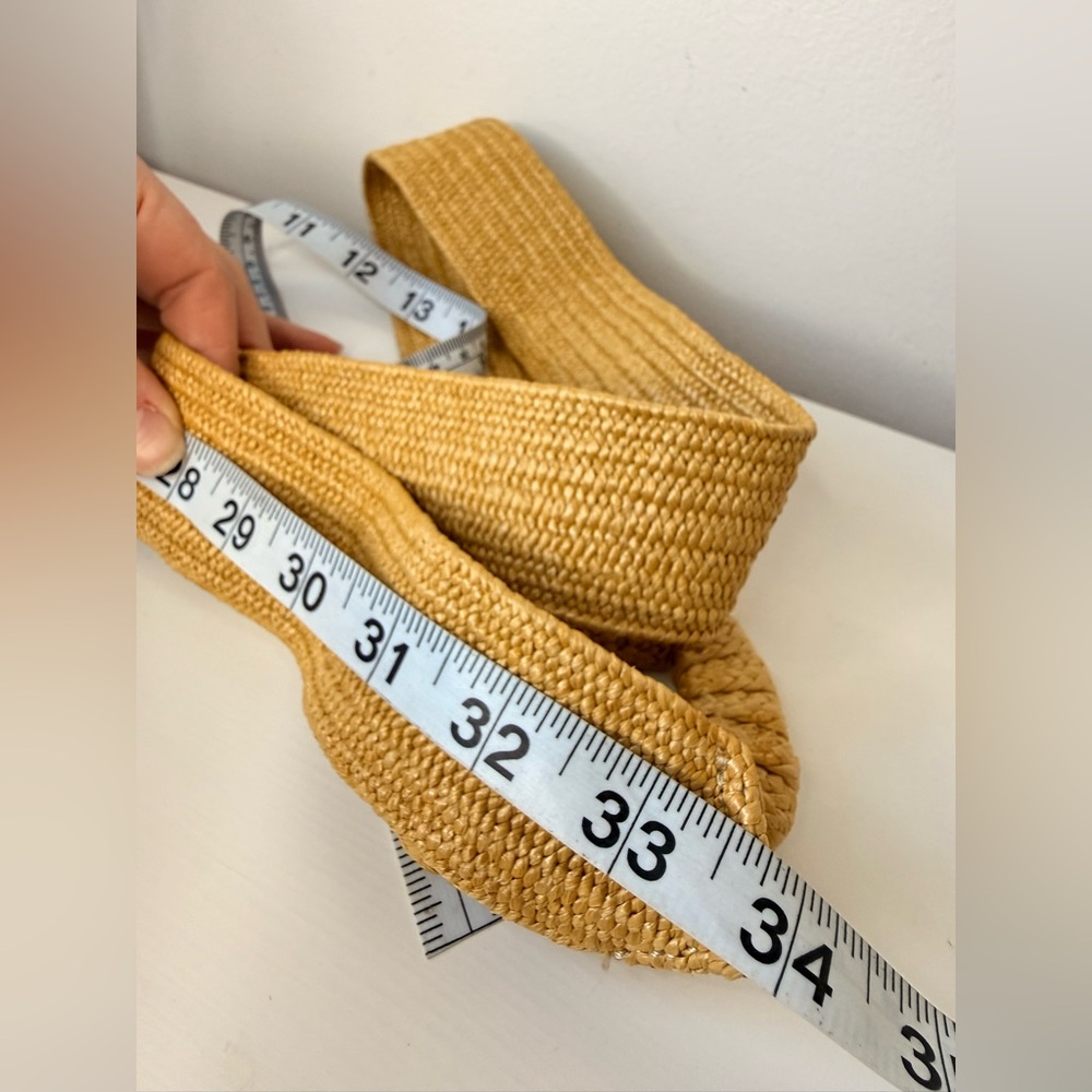 Anthropologie Raffia Woven Statement Buckle Belt Size S excellent condition - Picture 11 of 13